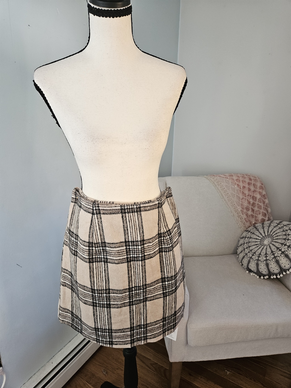Cupshe Beige and Black Plaid Mini Skirt
